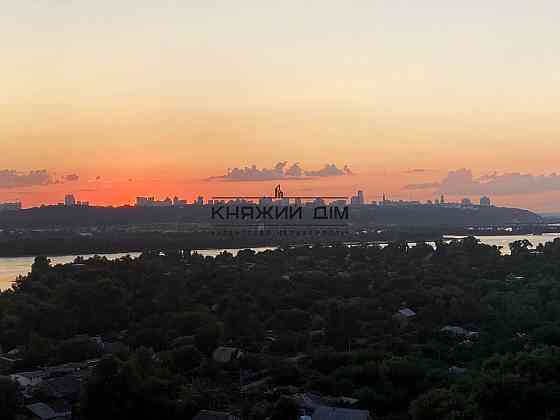 Продаж Квартира 3-кімнатна, 16/25 поверх на Днепровская Набережная Київ