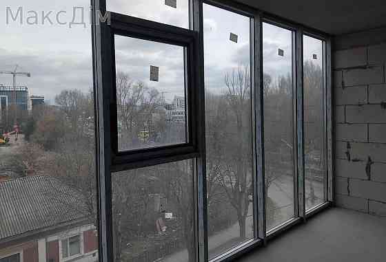 Оренда офісне приміщення на вул. Торговиця приміщень - 11, поверх - 4/9 Тернопіль