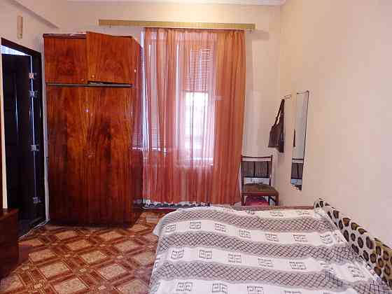 Продам  1 комнатную квартиру в коммуне Исторический Центр ул. Базарная/Осипова. Odessa