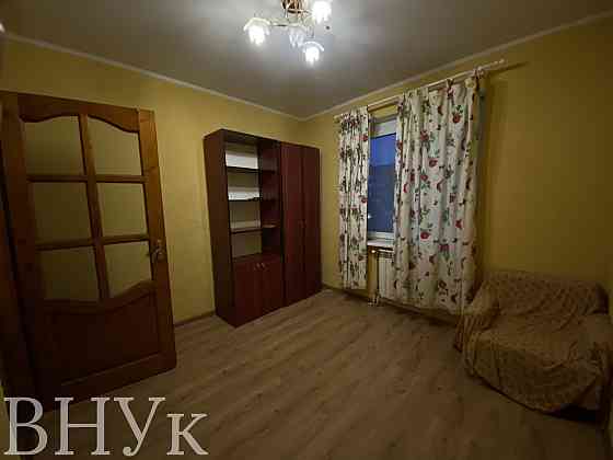 Продаж Квартира 3-кімнатна, 6/9 поверх на 8 березня Uzhhorod