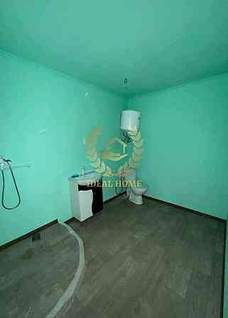 продам будинок Розкішна 