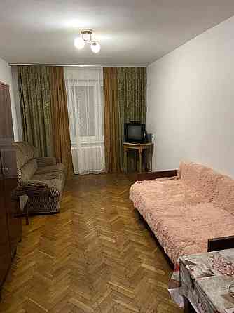 Оренда Квартира 2-кімнатна, 1/9 поверх на Дніпровська набережна, 9 Київ