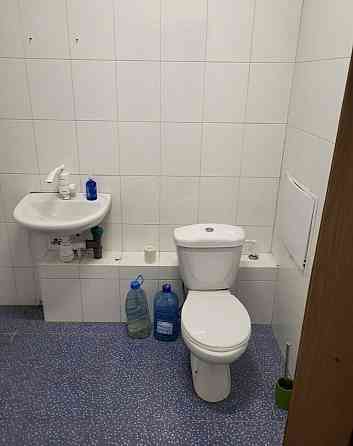 Оренда Квартира 3-кімнатна, 11/22 поверх на Правды просп., 31А Kiev