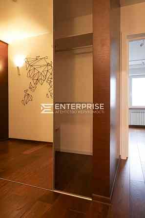 Продаж Квартира 3-кімнатна, 11/16 поверх на вул. Автозаводская Київ