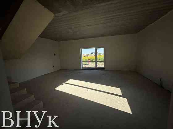 Продаж Квартира 4-кімнатна Тернополь