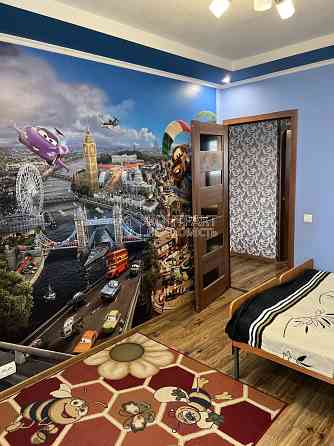 Оренда Квартира 3-кімнатна, 5/12 поверх на вул. Валентинівська Kharkiv