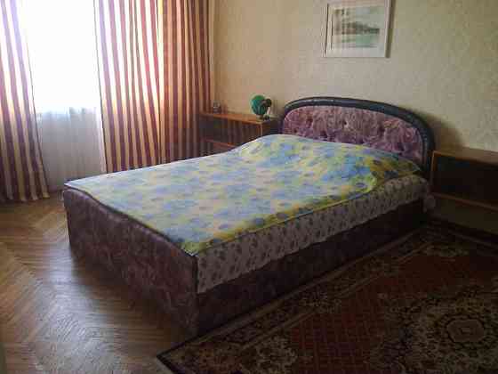 Оренда Квартира 1-кімнатна, 8/9 поверх на ул. Ивана Богуна, 6 Киев