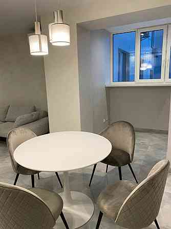 Оренда Квартира 2-кімнатна, 15/16 поверх на Гарматна, 38б Киев