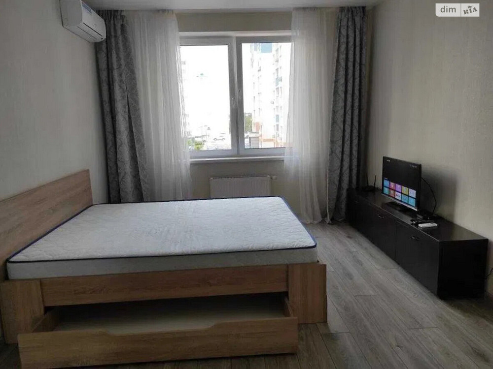 Оренда Квартира 1-кімнатна, 4/17 поверх на Сергія Данченка, 28 Київ - фото 1