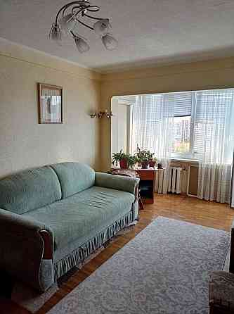 Продаж Квартира 2-кімнатна, 8/9 поверх на Шмідта Отто вул., д. 35-37 Киев