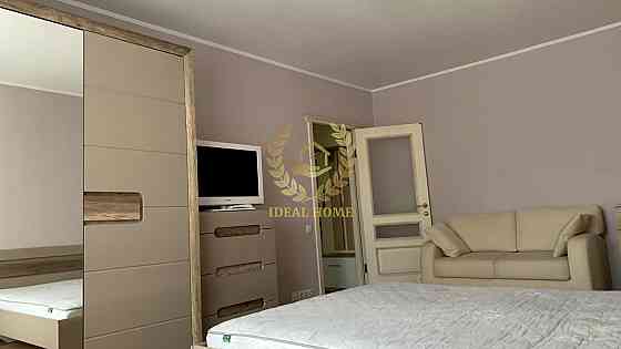 Продаж Квартира 1-кімнатна на Героев Днепра ул., 75 Kiev