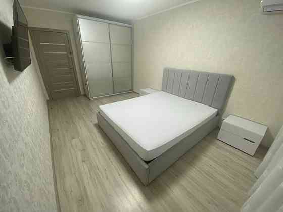 Оренда Квартира 1-кімнатна, 22/25 поверх на Соломії Крушельницької, 15В Киев