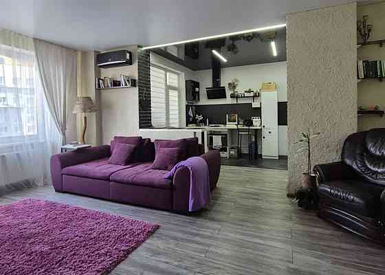 Продаж Квартира 2-кімнатна, 20/24 поверх на Академіка Глушкова просп., 9В Kiev