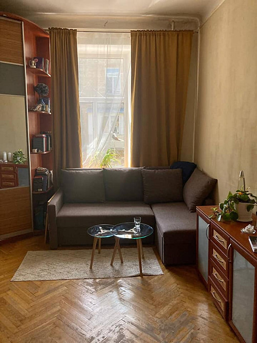 Оренда Квартира 1-кімнатна, 4/5 поверх на Олеся Гончара ул. Kiev - photo 1