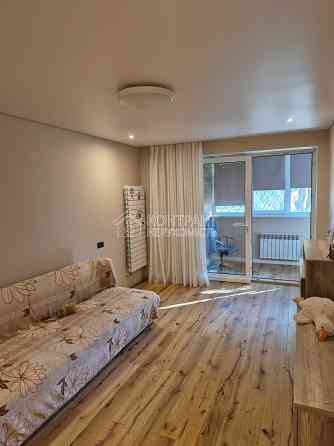 Продаж Квартира 2-кімнатна, 1/9 поверх на вул. Героїв Харкова Харків