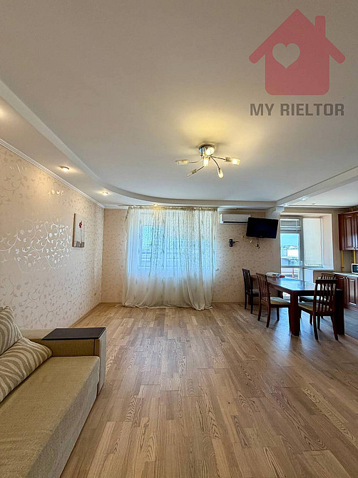 Продаж Квартира 1-кімнатна, 3/5 поверх на Шевченка пров. Ужгород - изображение 1