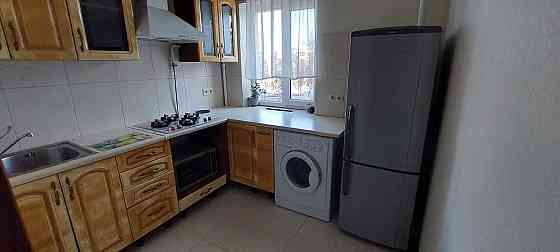 Оренда Квартира 2-кімнатна, 3/5 поверх на Волинська, 2 Київ