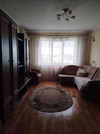 Продаж Квартира 3-кімнатна, 3/9 поверх на Романа Шухевича вул., д. 4 Kiev