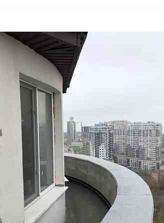 Продаж Квартира 5-кімнатна, 18/18 поверх на Педагогическая ул. Odessa