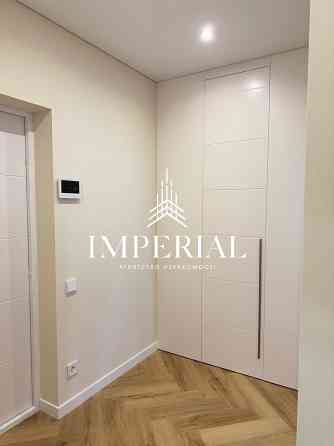 Продаж Квартира 1-кімнатна, 16/25 поверх на вул. просп. Степана Бандери Киев