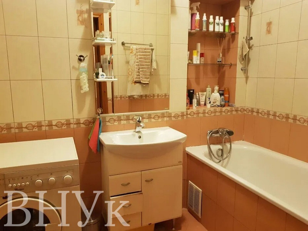 Продаж Квартира 2-кімнатна, 2/2 поверх на Князя Святослава пл. Львів - фото 1