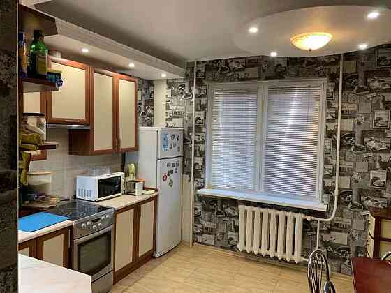 Оренда Квартира 2-кімнатна, 12/22 поверх на Григоренко Петра просп., 18а Київ