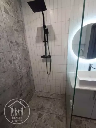 Продаж Квартира 2-кімнатна, 5/6 поверх на Сковороди Григорія Sokilnyky