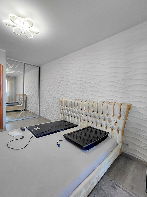 Продаж Квартира 3-кімнатна, 8/10 поверх на Володимира Івасюка вул., д. 30 Киев - изображение 5