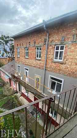 Продаж Квартира 6-кімнатна, 3/3 поверх на Сковороди Черновцы