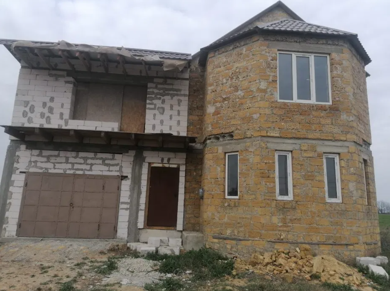 Продам 2-х этажный дом в пгт Хлебодарское  - photo 3