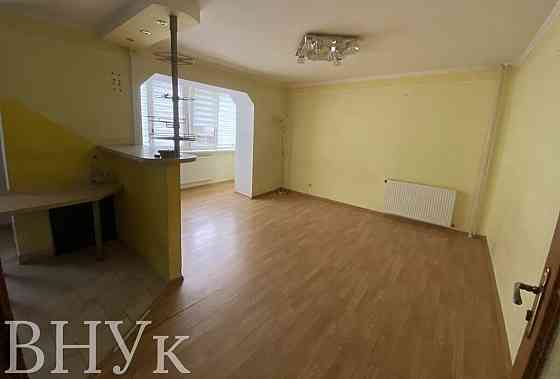 Продаж Квартира 4-кімнатна, 1/6 поверх на вул. Кутківці / Золотогірська Тернопіль