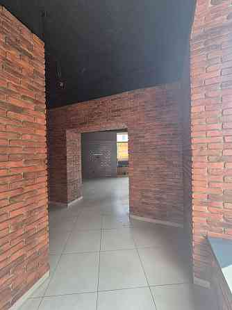 Продаж приміщення вільного призначення на вул. Хмельницького Богдана приміщень - 2, поверх - 1/3 Львів