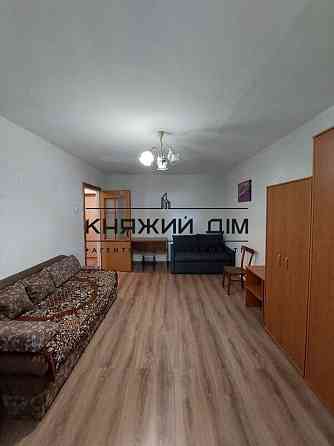 Оренда Квартира 1-кімнатна, 4/5 поверх на Академика Туполева ул./Мрії Киев