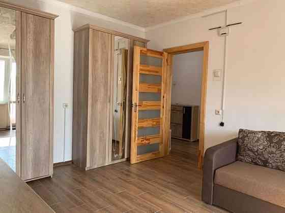 Оренда Квартира 1-кімнатна, 12/18 поверх на ул. Ревуцкого, 42-а Киев