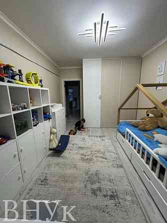 Продаж Квартира 3-кімнатна, 7/7 поверх на вул. Малоголосківська Львов