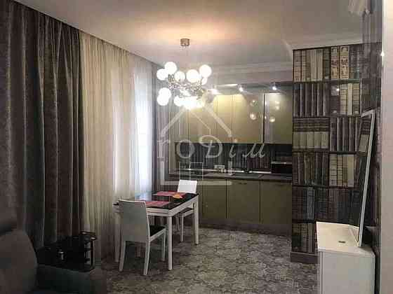 Оренда Квартира 1-кімнатна, 3/5 поверх на Шота Руставелі вул., 26 Kiev