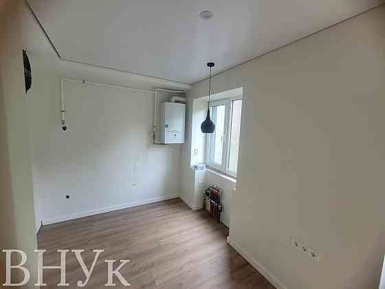 Продаж Квартира 2-кімнатна, 1/3 поверх на Дубнівська Luts'k