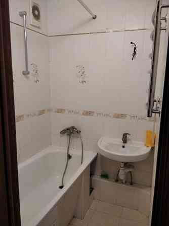 Оренда Квартира 3-кімнатна, 2/9 поверх на пр. Генерала Ватутина, 6а Київ