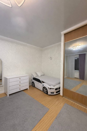 Продаж Квартира 1-кімнатна на ул. Пантелеймоновская, 88/1 Одесса