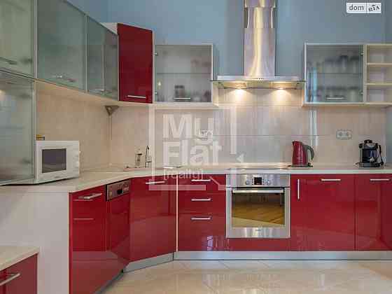 Оренда Квартира 3-кімнатна, 7/8 поверх на вул. Дмитриевская Kiev