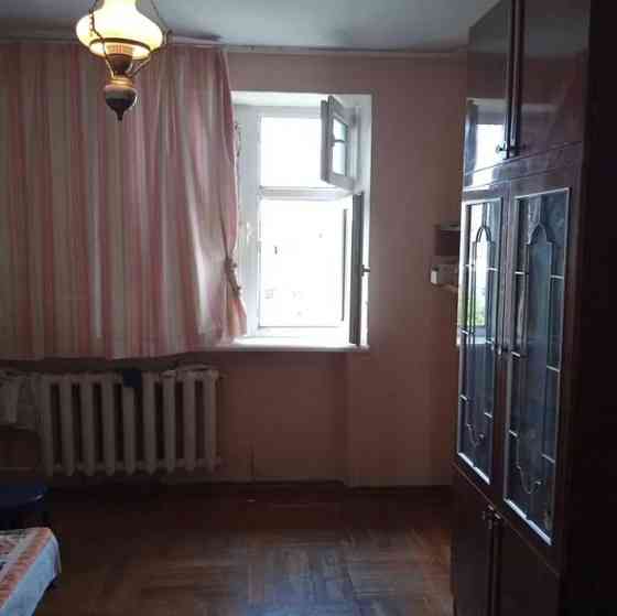 Продам 4х комнатнатную квартиру по ул.Люстдорфская дорога. Одесса