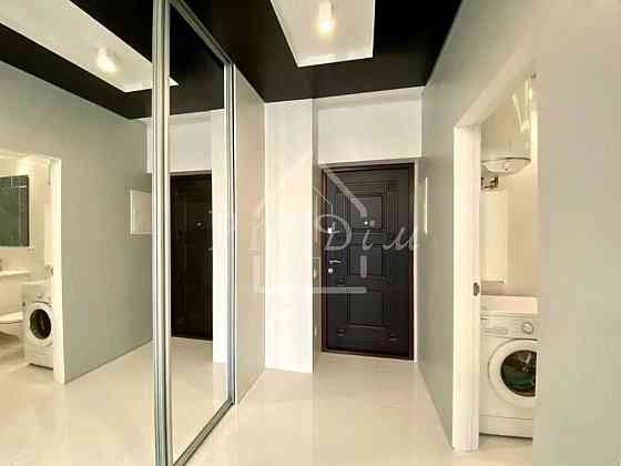 Оренда Квартира 2-кімнатна, 6/16 поверх на Родини Крістерів вул., 18/6 Киев