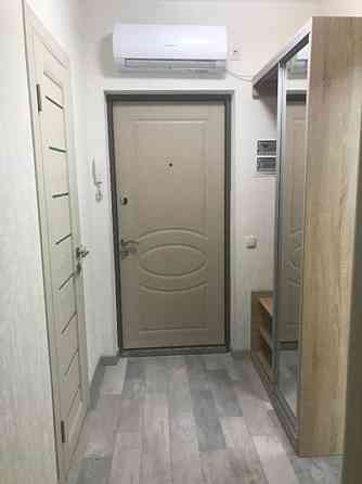 Оренда Квартира 1-кімнатна, 3/20 поверх на ул. Ракетная, 24б Kiev