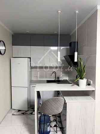 Оренда Квартира 1-кімнатна, 2/4 поверх на Практична вул., 2 Kiev