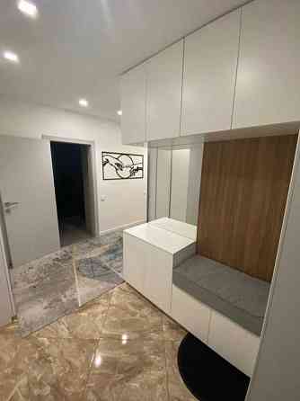 Продаж Квартира 2-кімнатна, 6/11 поверх на Кадетський Гай вул. вул., д. 3 Київ