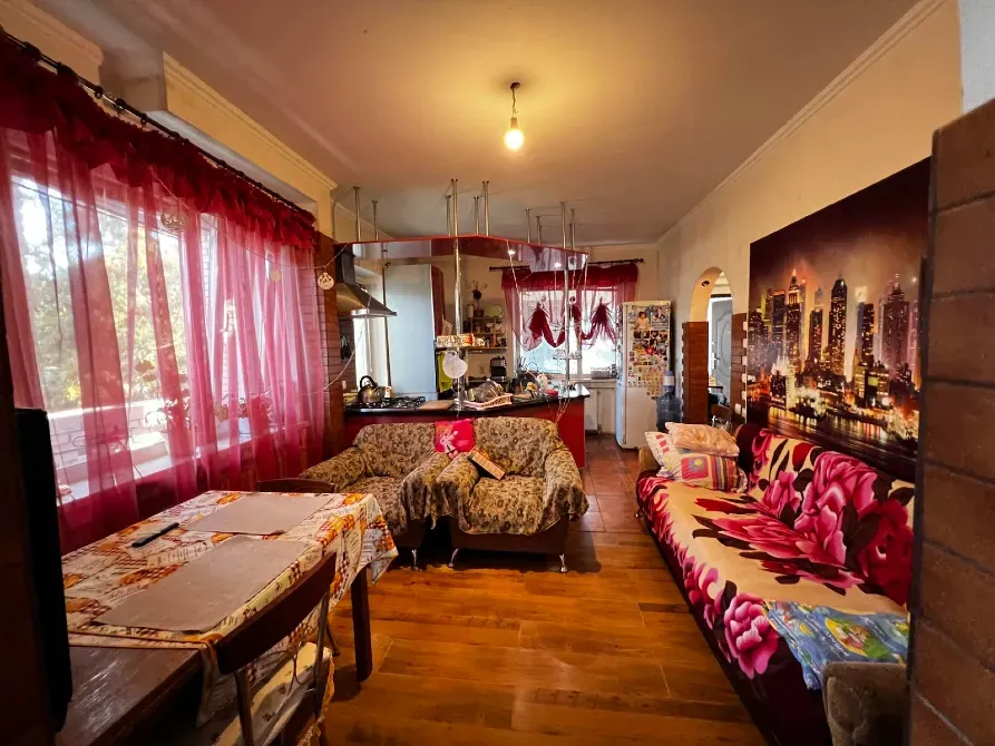 Продаж 2-поверховий Будинок з ділянкою 9 сот 286.1 кв.м 4 кімн. на вул. Леонтовича Вінниця - фото 2