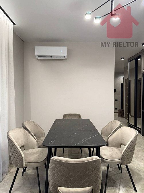 Оренда Квартира 2-кімнатна, 8/8 поверх на Собранецька Ужгород - фото 1