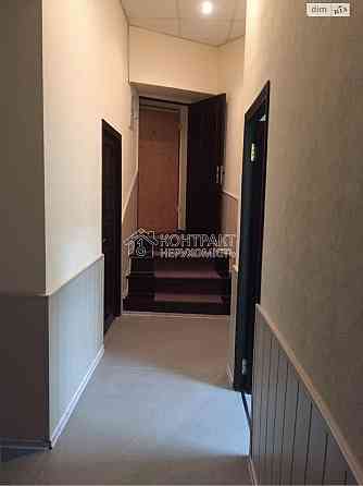Продаж Квартира 4-кімнатна, 1/5 поверх на вул. Мар'їнська Харьков
