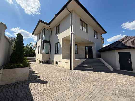 Продаж Будинок на вул. Центральна Odessa