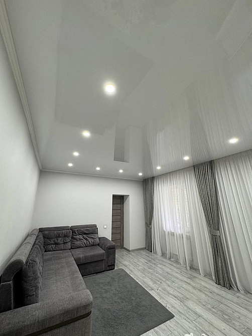 Продаж Будинок 5-кімнатний на Окружная ул. Одеса - фото 1